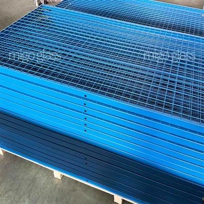 Toz Boyalı Padel Kort Mesh Paneli